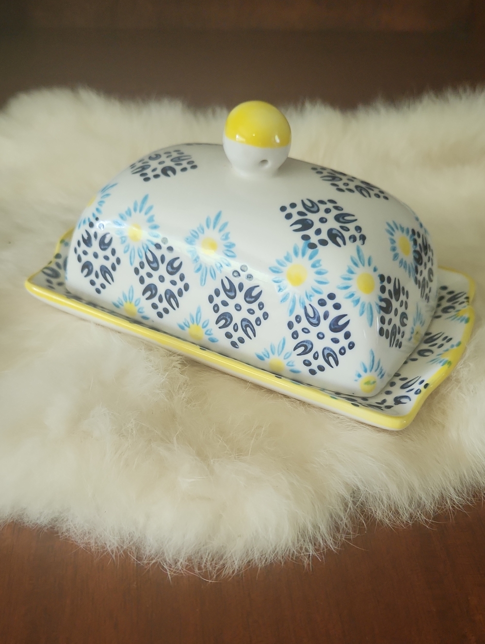 Signature Butter Dish with Blue & Yellow Floral Motif